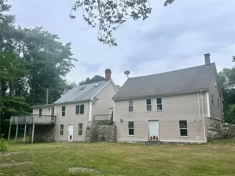 Exterior - 31 Phillips Hill Rd, Coventry, RI 02816 photo 3 of 5