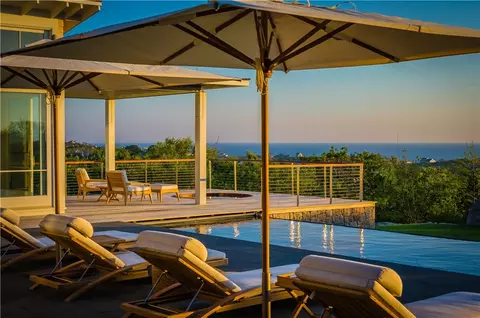 10 Dunn Town Rd, Block Island, RI 02807