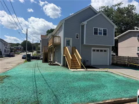 160 Fifth Ave, Woonsocket, RI 02895