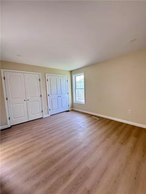 Bedroom - 160 Fifth Ave, Woonsocket, RI 02895 photo 1 of 6