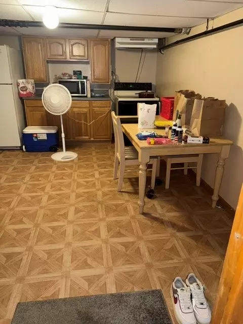 Kitchen - 2000 Mendon Rd, Woonsocket, RI 02895 photo 4 of 4