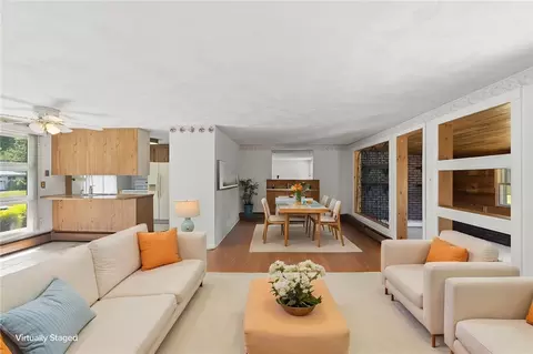Living - 124 Chatworth Ave, Warwick, RI 02886 photo 5 of 6