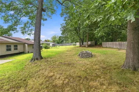 Exterior - 124 Chatworth Ave, Warwick, RI 02886 photo 3 of 8