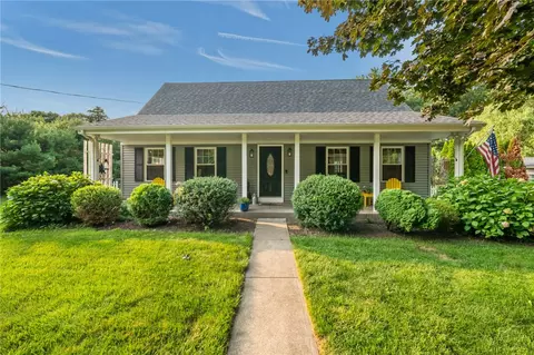 58 Sherman Ave, Lincoln, RI 02865