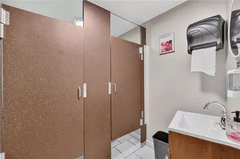 Bath - 350 River St, Woonsocket, RI 02895 photo 6 of 6