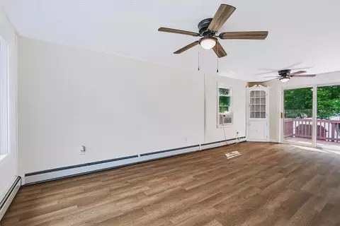 Living - 614 Bound Rd, Woonsocket, RI 02895 photo 2 of 7