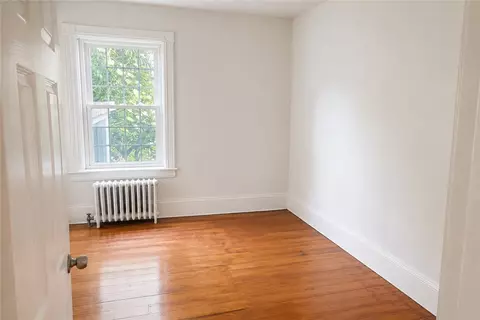 Bedroom - 55 Warren Ave, Warren, RI 02885 photo 1 of 3