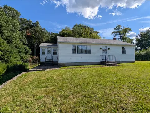 2780 Plainfield Pike, Cranston, RI 02921
