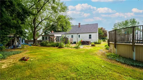 Exterior - 27 Lydick Ave, Warwick, RI 02888 photo 8 of 10