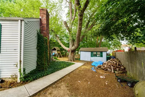 Exterior - 27 Lydick Ave, Warwick, RI 02888 photo 10 of 10
