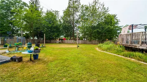 Exterior - 27 Lydick Ave, Warwick, RI 02888 photo 4 of 10