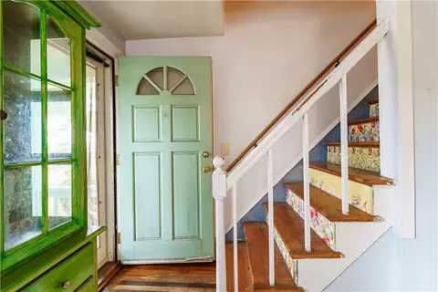 Entry Way - 27 Lydick Ave, Warwick, RI 02888 photo 2 of 2