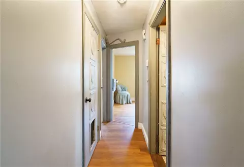 Entry Way - 27 Lydick Ave, Warwick, RI 02888 photo 1 of 2