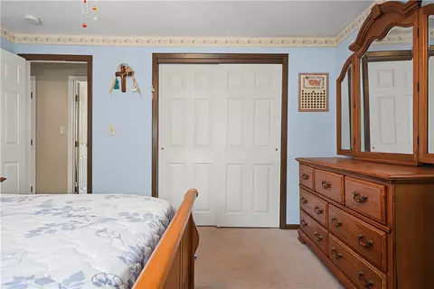 69 Thomas St, Woonsocket, RI 02895 photo 16