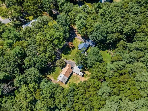 View/Area - 21 Minda Ln, Coventry, RI 02816 photo 5 of 7