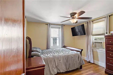Bedroom - 21 Minda Ln, Coventry, RI 02816 photo 1 of 6