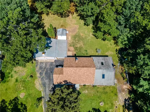 View/Area - 21 Minda Ln, Coventry, RI 02816 photo 2 of 7