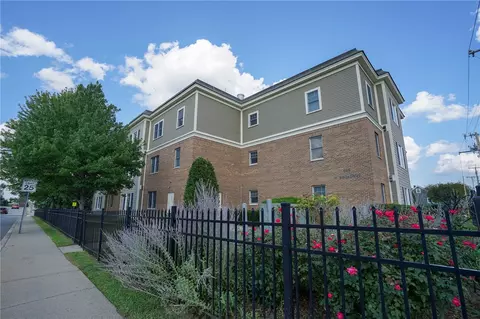 600 Broadway #2C, East Providence, RI 02914