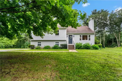 41 Timber Ridge Rd, Charlestown, RI 02813