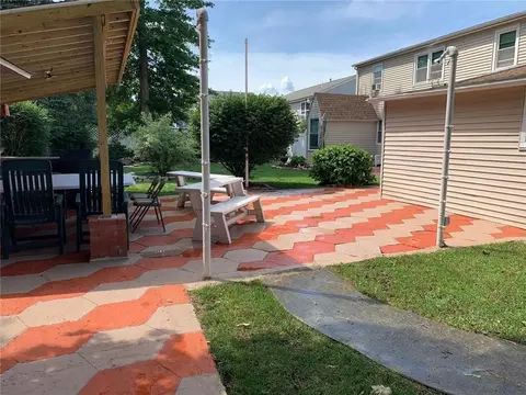 Exterior - 82 Killingly St, Providence, RI 02909 photo 3 of 10