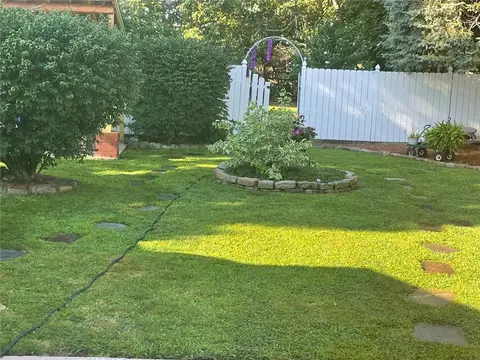 Exterior - 82 Killingly St, Providence, RI 02909 photo 7 of 10