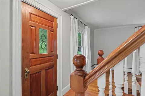 Entry Way - 35 Cooper Hill Rd, Mapleville, RI 02839 photo 4 of 8