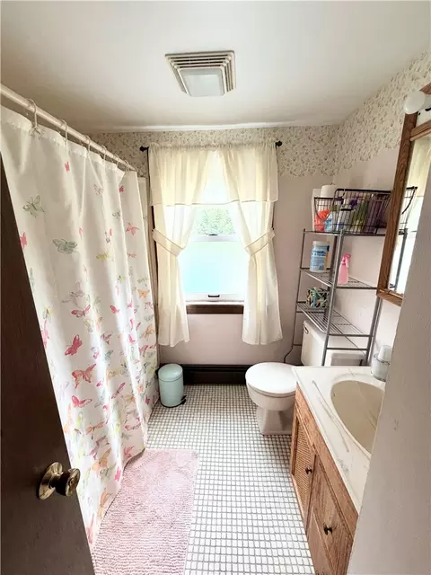 Bath - 52 Power Ave, Warwick, RI 02888 photo 2 of 2
