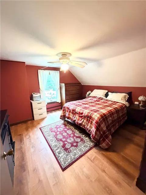 Bedroom - 52 Power Ave, Warwick, RI 02888 photo 2 of 4