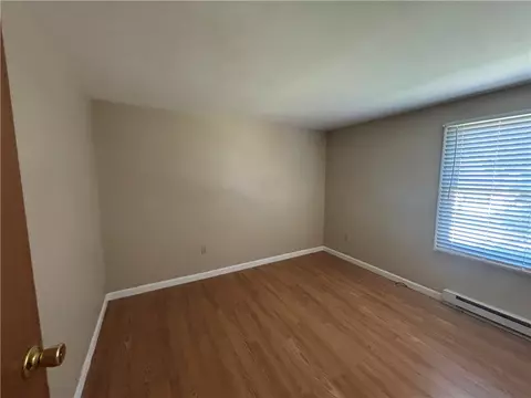 Bedroom - 11 Maybrey Dr, Westerly, RI 02891 photo 6 of 9