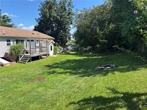 Exterior - 11 Maybrey Dr, Westerly, RI 02891 photo 5 of 7