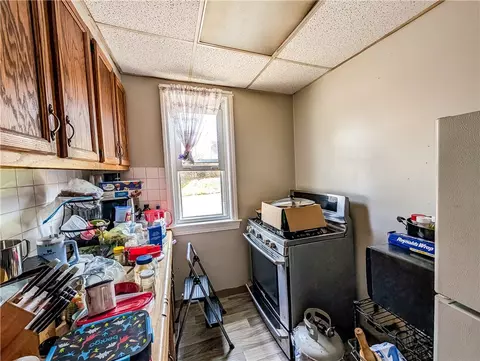 Kitchen - 37 Sixth Ave, Woonsocket, RI 02895 photo 4 of 5