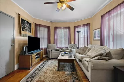 574 Smith St, Providence, RI 02908