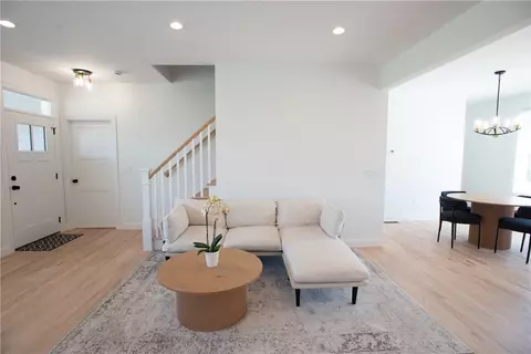 30 Bunker Hill Xing, Portsmouth, RI 02871