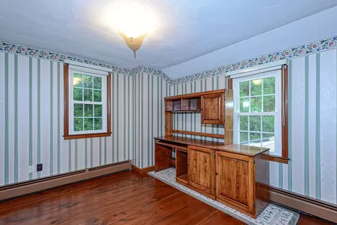 Bedroom - 132 Sheffield Hill Rd, Exeter, RI 02822 photo 3 of 6