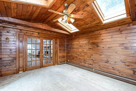 Living - 132 Sheffield Hill Rd, Exeter, RI 02822 photo 8 of 8