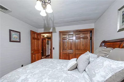 Bedroom - 132 Sheffield Hill Rd, Exeter, RI 02822 photo 5 of 5