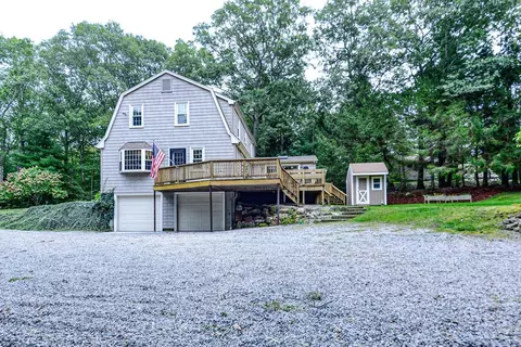 Exterior - 132 Sheffield Hill Rd, Exeter, RI 02822 photo 11 of 17