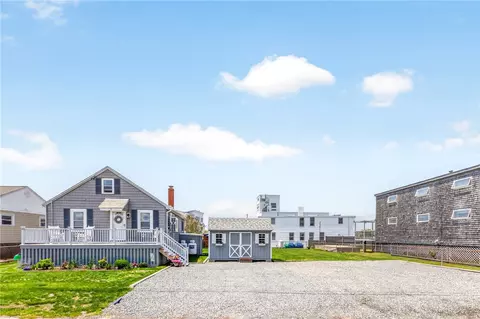 Exterior - 6 Arbeth Ave, Narragansett, RI 02882 photo 4 of 11
