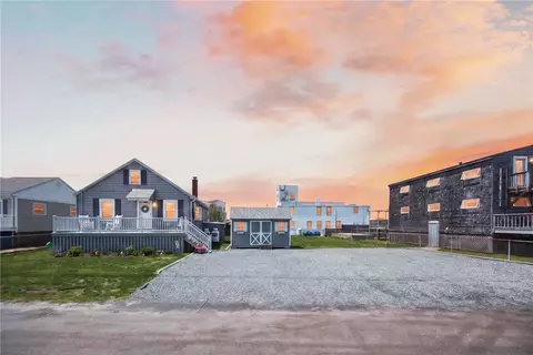 Exterior - 6 Arbeth Ave, Narragansett, RI 02882 photo 3 of 11