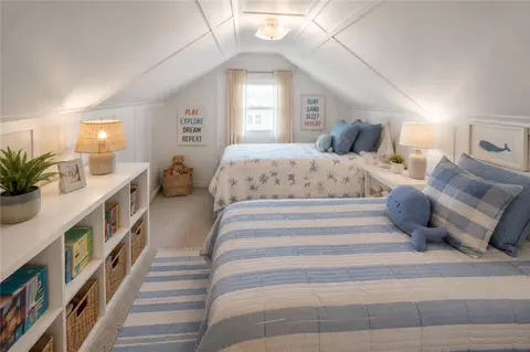 Bedroom - 6 Arbeth Ave, Narragansett, RI 02882 photo 5 of 5