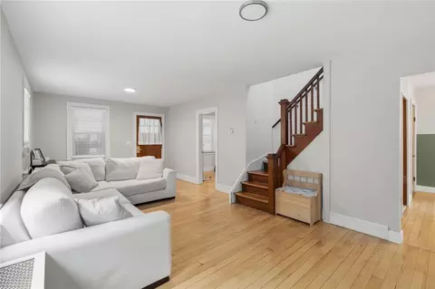 Living - 16 Beechcrest St, Warwick, RI 02888 photo 2 of 3