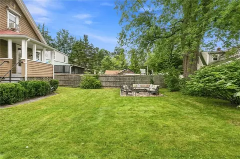Exterior - 16 Beechcrest St, Warwick, RI 02888 photo 4 of 7