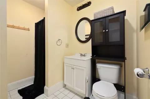 Bath - 576 Fairmount St, Woonsocket, RI 02895 photo 7 of 7