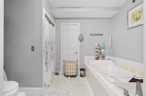 Bath - 576 Fairmount St, Woonsocket, RI 02895 photo 4 of 7