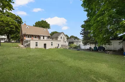 Exterior - 576 Fairmount St, Woonsocket, RI 02895 photo 11 of 12