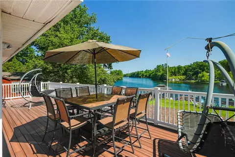 Exterior - 103 Lake Dr, Glocester, RI 02814 photo 5 of 7