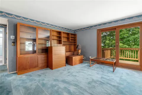 Living - 63 Pine Crest Dr, Woonsocket, RI 02895 photo 3 of 5