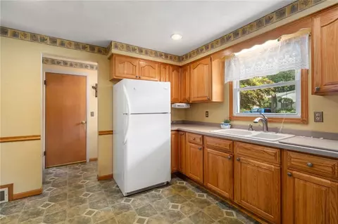 Kitchen - 63 Pine Crest Dr, Woonsocket, RI 02895 photo 5 of 5