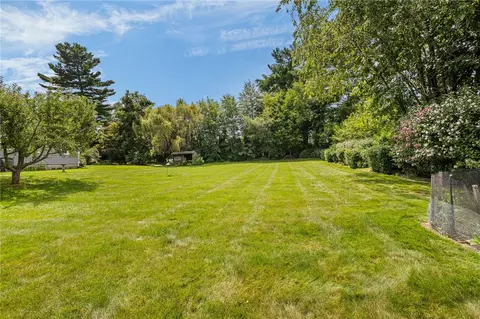 Exterior - 37 Nelson Rd, Cranston, RI 02921 photo 6 of 9