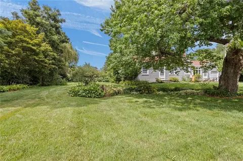 Exterior - 37 Nelson Rd, Cranston, RI 02921 photo 9 of 9